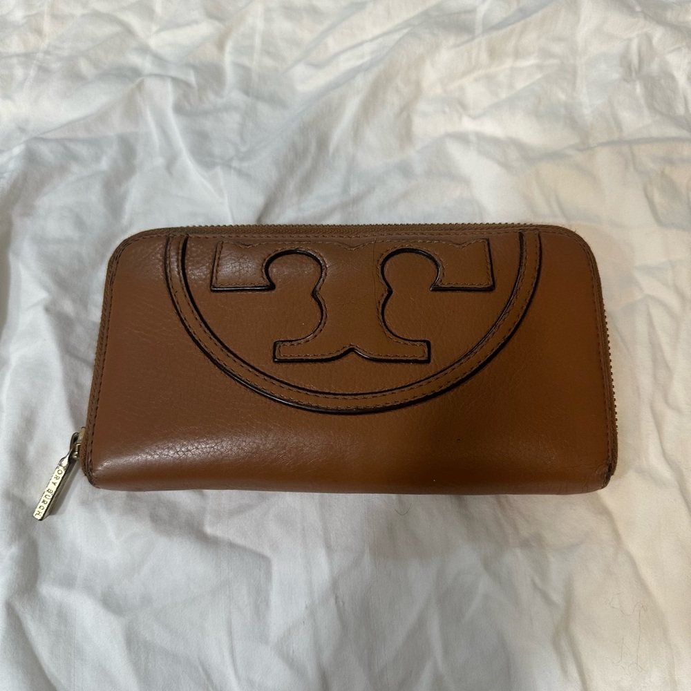 Tory Burch Tan Leather Zip Wallet